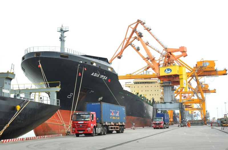 Imports and exports see a good start in the new year (Photo : congthuong.vn)