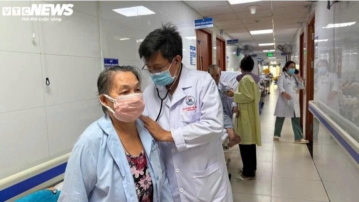 Hospital admissions for respiratory illnesses increase at Thong Nhat Hospital in Ho Chi Minh City