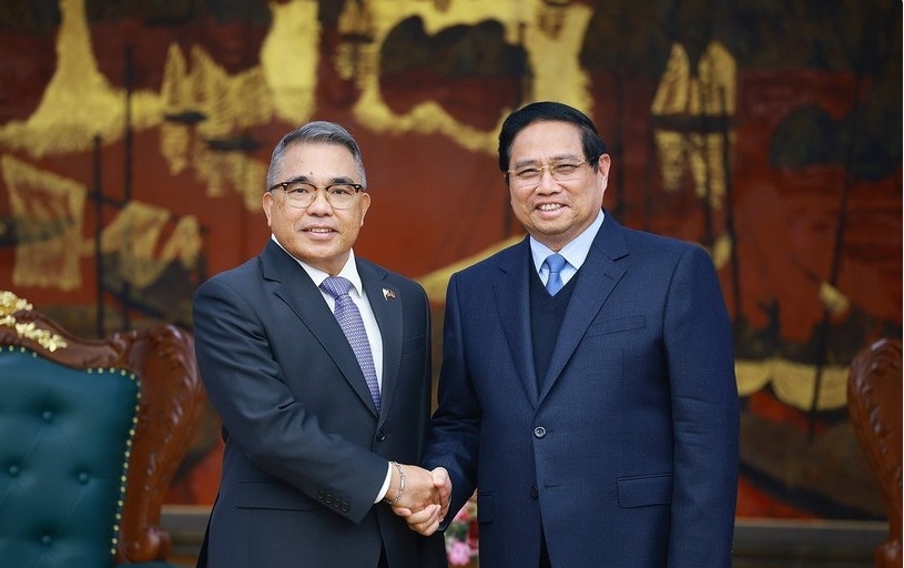 PM Pham Minh Chinh receives Philippine Ambassador to Vietnam Meynardo Los Banos Montealegre on a farewell call at the end of his tenure (Photo:VNA)