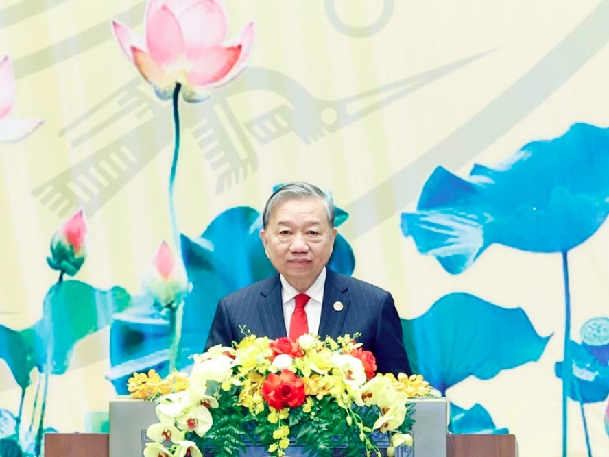 Party General Secretary To Lam addresses the ceremony. (Photo: VNA)