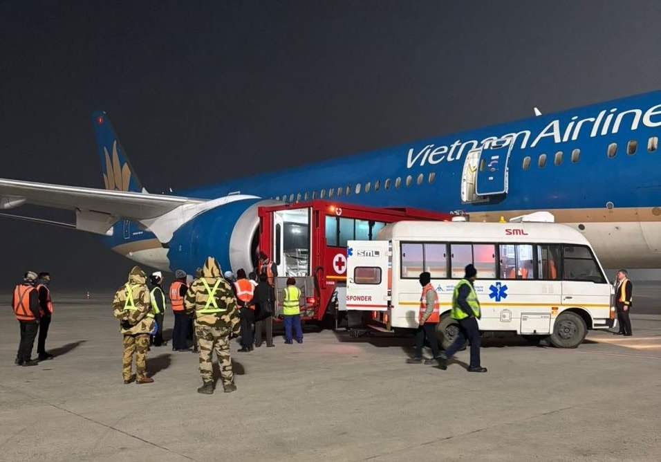 Vietnam Airlines flight VN36 en route from Frankfurt to Hanoi has made an emergency landing in India to provide urgent medical assistance to a passenger experiencing a serious health issue. (Photo: VNA)