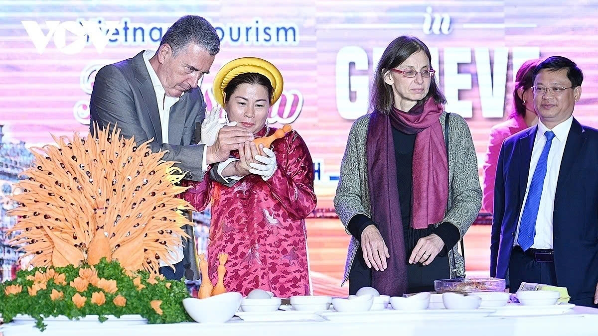 Vietnam promotes traditional culture and tourism potential in Geneva, Switzerland, in 2025