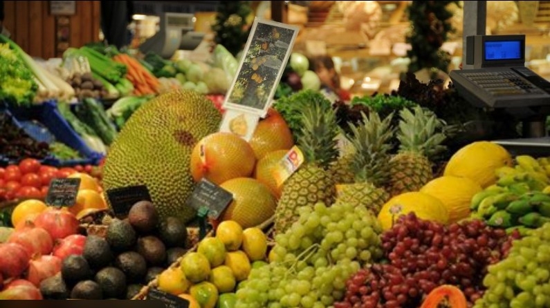 Vietnamese fruits, notably durian and passion fruit, have been exported to China in large volumes in recent years