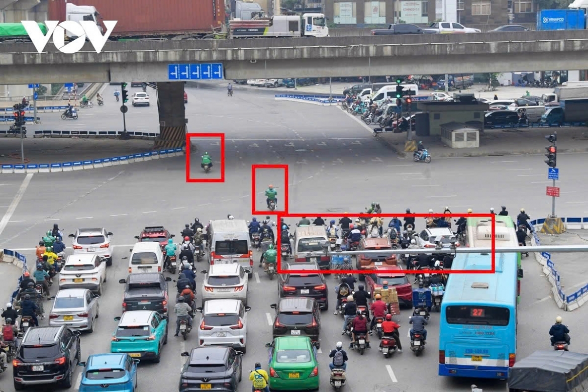 Hanoi’s AI-powered traffic camera system has detected 6,351 traffic violations since its official enforcement on December 13, 2025
