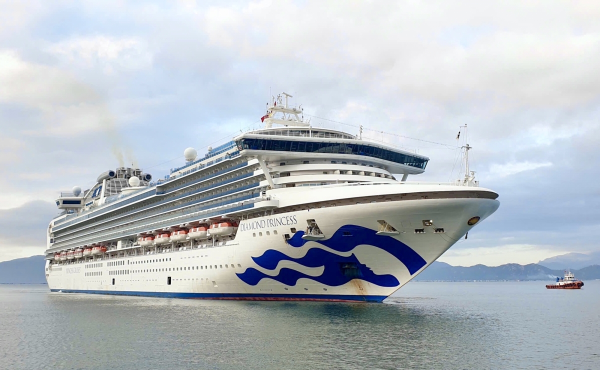 Diamond Princess brings 2,600 cruise passengers to Khanh Hoa. (Photo: baoxaydung.vn)