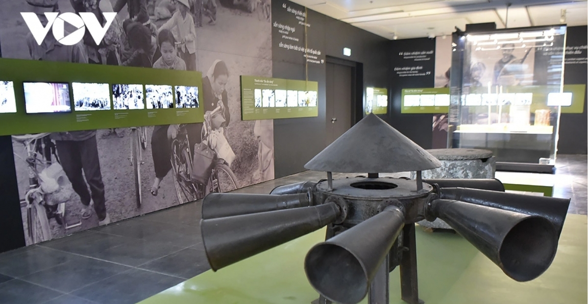 Theme 5 – Struggle and independence (1873-1954): the fight for independence, early years of independence, the war against the French (1946-1954), the war against the United States (1954-1975).