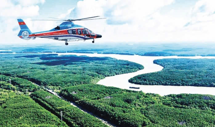 Ho Chi Minh City plans to reopen helicopter tours with prices starting from VND3 million from March.
(Photo: Vina Group)