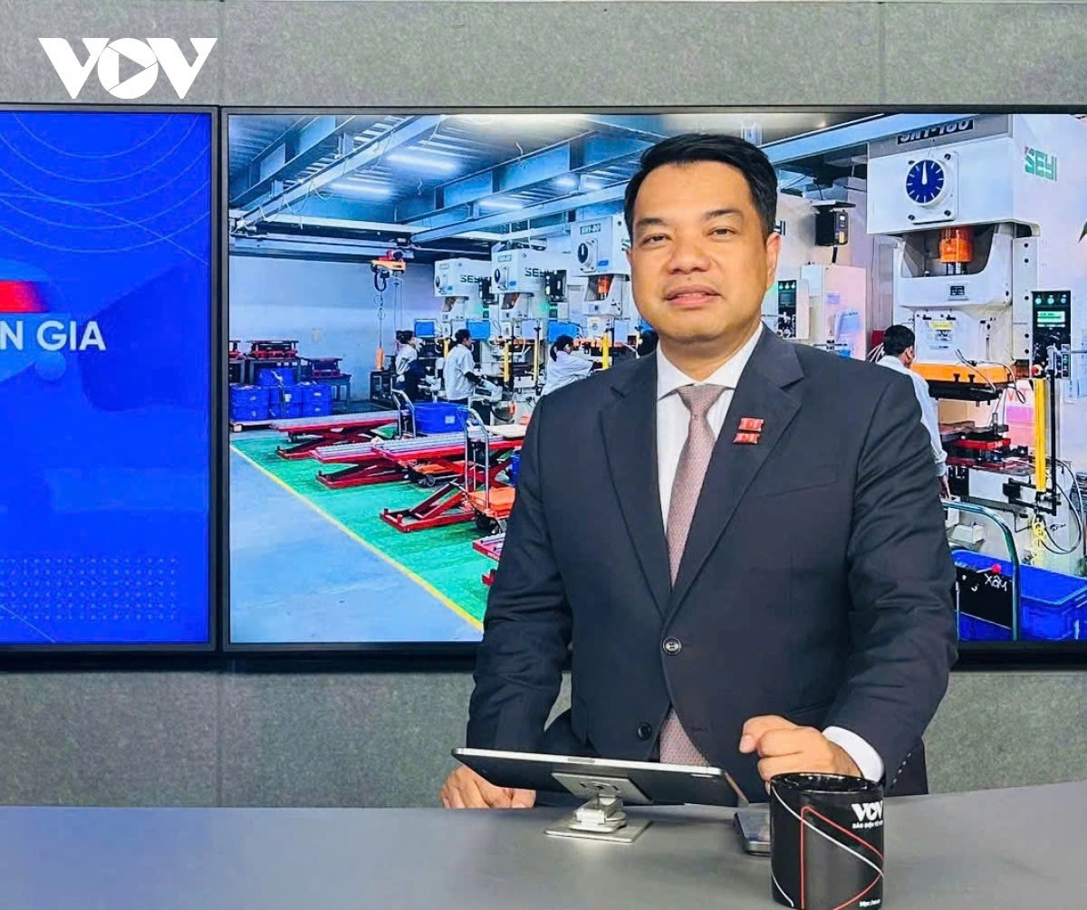 Mac Quoc Anh, vice chairman and secretary general of the Hanoi Association of Small and Medium Enterprises