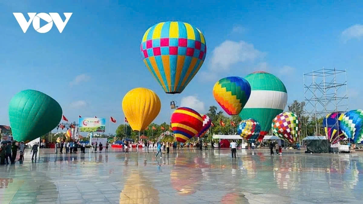 New products have been launched to attract domestic and foreign visitors