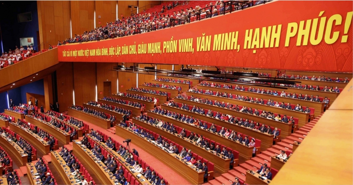 The 14th National Party Congress discusses and adopts key documents, including the Political Report of the 13th Party Central Committee; a review of theoretical and practical issues of the socialist-oriented renewal process over the past 40 years; a report reviewing 15 years of implementation of the Party Charter (2011-2025) with proposed amendments and supplements; and a report reviewing the leadership and direction of the 13th Party Central Committee.