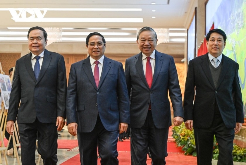 Party General Secretary To Lam, State President Luong Cuong, Prime Minister Pham Minh Chinh and National Assembly Chairman Tran Thanh Man attend the conference.