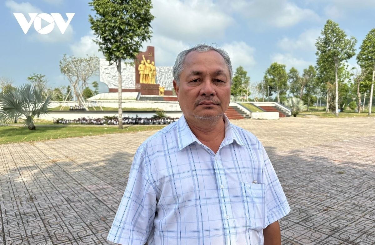 Party members like this man place trust in the newly-elected Party Central Committee for the 2026-2031 term