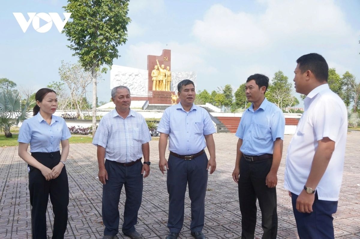 Party members and people pin high hopes on decisions made at the 14th National Party Congress