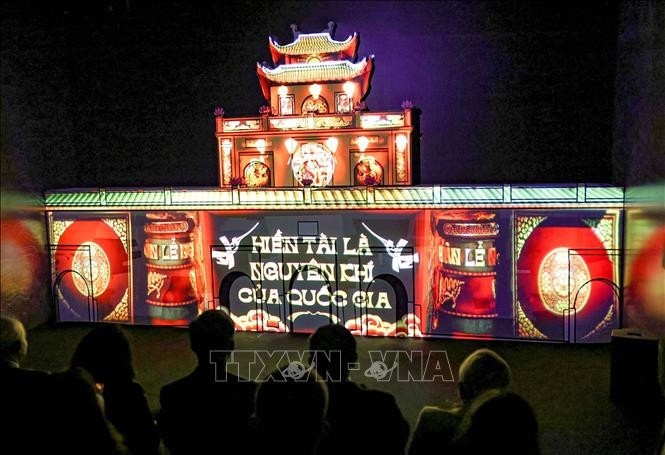 The Thang Long Imperial Citadel Heritage Site in Hanoi presents the play "Thang Long Capital" using 3D mapping technology and a digital experience space.