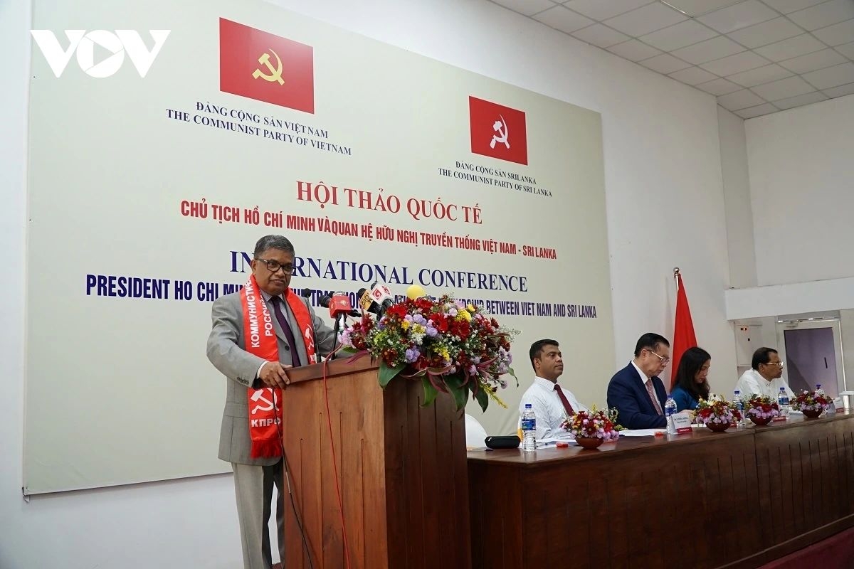 G. Weerasinghe, General Secretary of the Communist Party of Sri Lanka, speaks at the International Seminar on President Ho Chi Minh and the traditional friendship between Vietnam and Sri Lanka in Colombo, June 2025