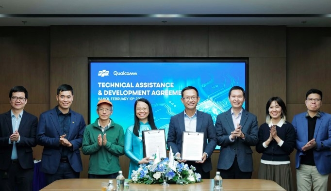 Overview of the signing ceremony (Photo: fptsoftware.com)