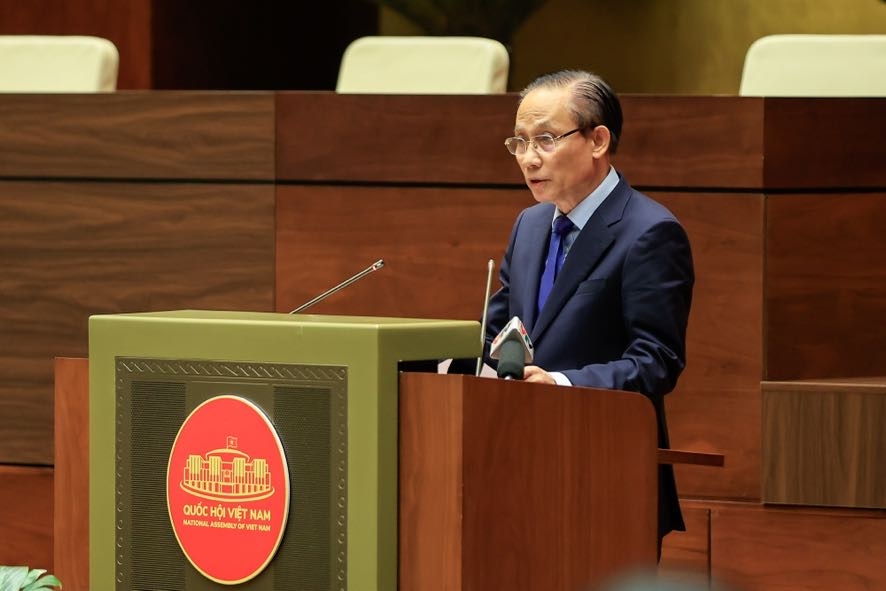 Politburo member and Foreign Minister Le Hoai Trung