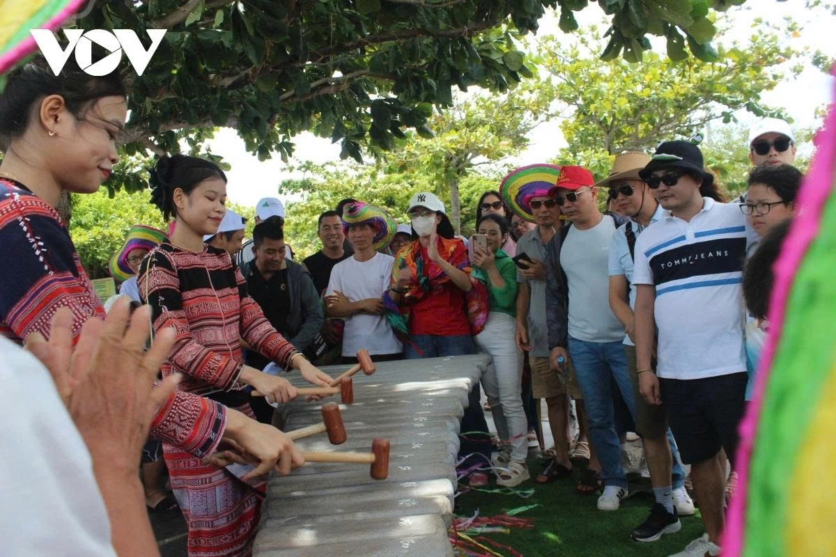 Vietnam tourism must shift from quantity to quality to become a key economic driver