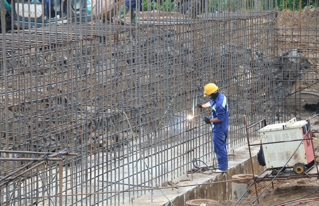 Construction of an expressway in Dong Thap Province. — VNA/VNS Photo Duc Tam