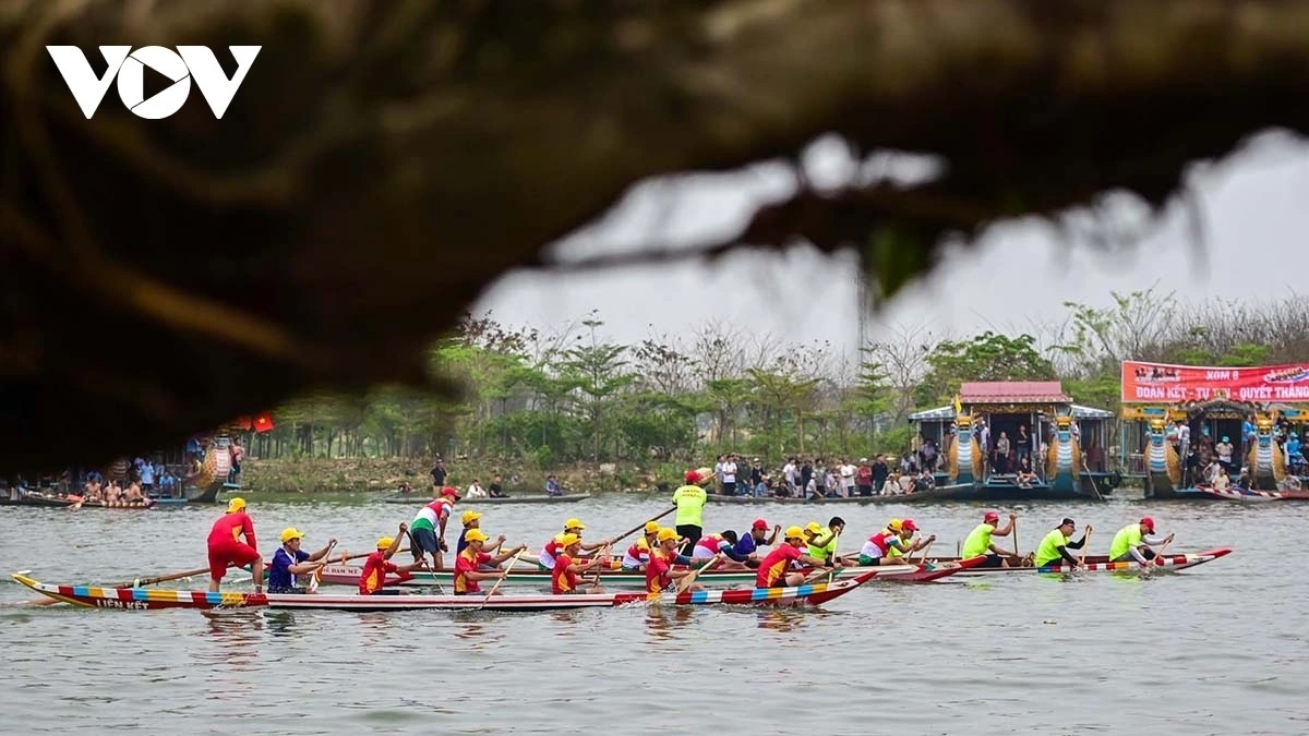 Beyond the race itself, every team represents the pride and honour of its locality.