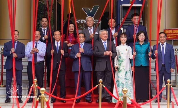 At the inauguration ceremony of the headquarters of the operating agency of the Vietnam International Financial Centre in Ho Chi Minh City. (Photo: VNA)