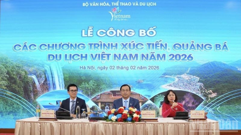 Nguyen Quang Trung, deputy director of Vietnam Airlines, at the launch of Vietnam's national tourism promotion programme 2026 (Photo: VNAT)