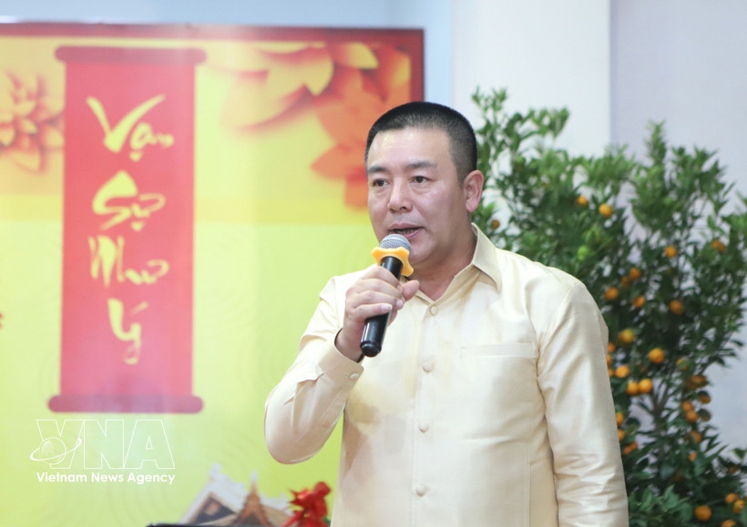 Defence Attaché of Vietnam to Laos Colonel Phan Huu Thang speaks at the event (Photo: VNA)