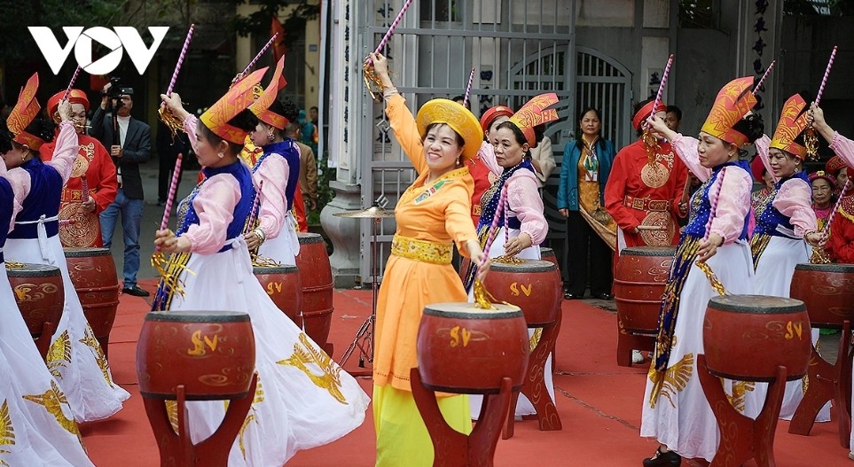 Opening festival drum performance