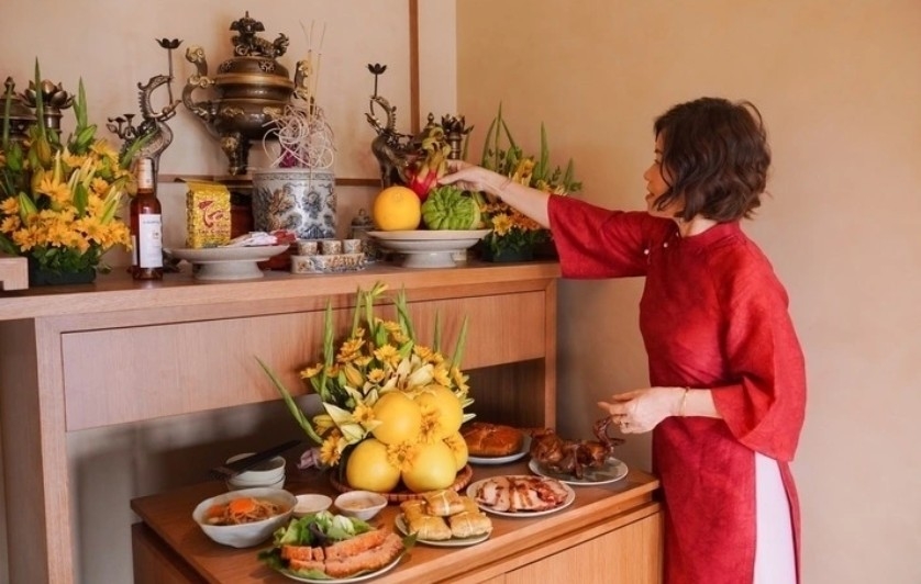 The year-end offering ceremony is one of the important rituals during the Lunar New Year