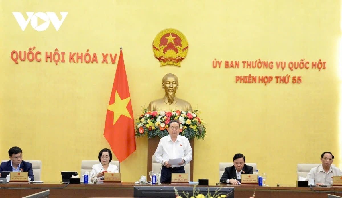 National Assembly Chairman Tran Thanh Man requests thorough preparations for the first session of the 16th legislature, while addressing the closing ceremony of the National Assembly Standing Committee in Hanoi on March 19