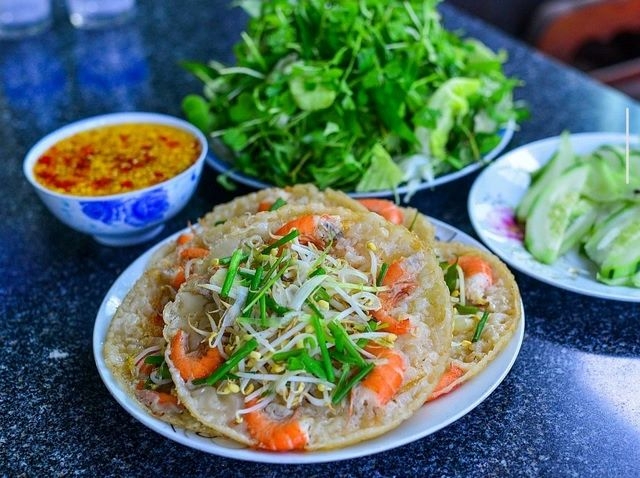 Vietnam’s iconic bánh xèo (Photo: Michelin Guide)
