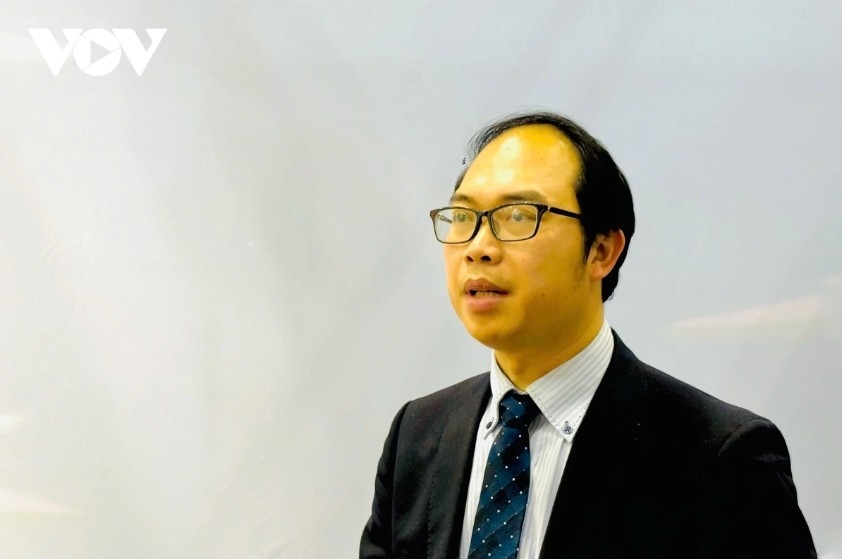 Dr Nguyen Hong Son hopes the 16th National Assembly will strengthen policies to connect and attract intellectual resources, science and technology, and management experience from overseas Vietnamese.