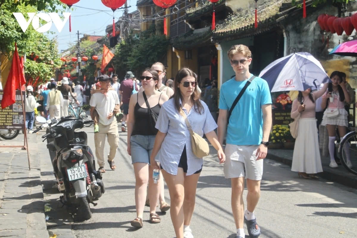 Vietnam welcomes 4.7 million foreign arrivals in opening two months of 2026, up 18% year on year