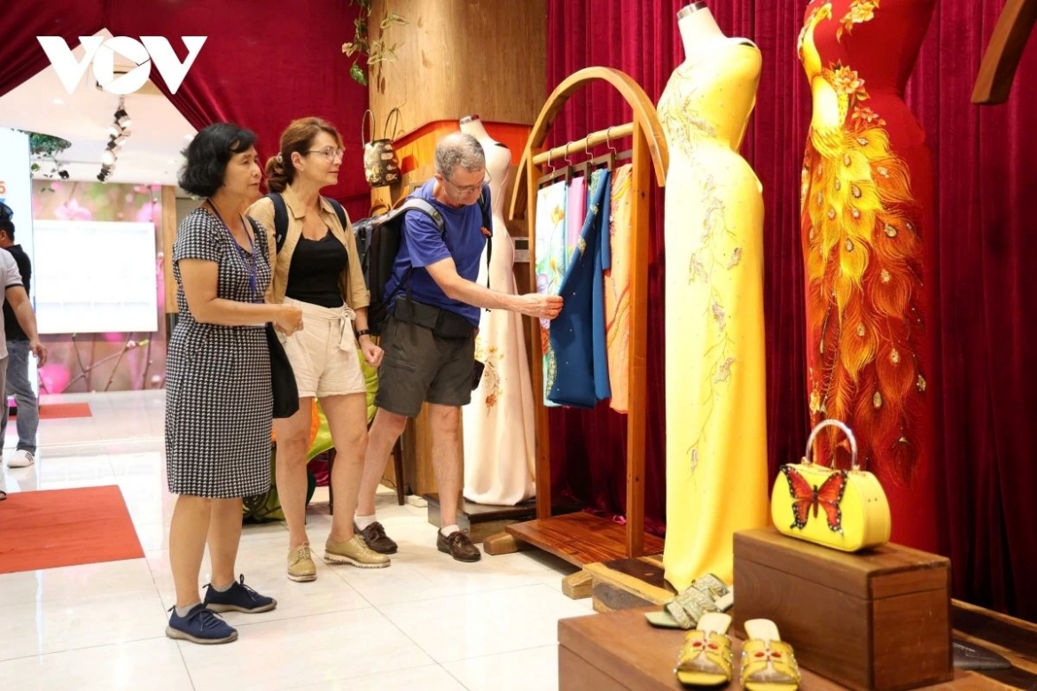 Experience areas allow visitors to try on Áo dài, take photos and learn about the history of the traditional Vietnamese costume
