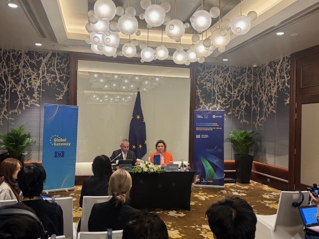 European Commissioner for International Partnerships Jozef Síkela and European Investment Bank Vice-President Nicola Beer at the press conference