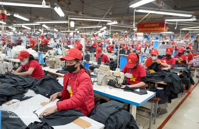 Immediately after the Lunar New Year holiday, businesses in Bac Ninh quickly stabilise production and step up recruitment of additional workers.