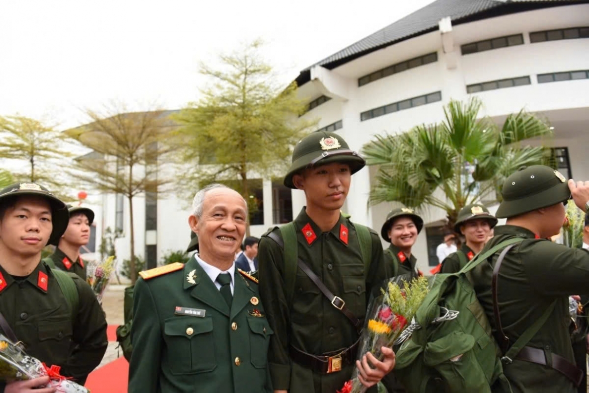 A young recruit continues his family tradition of military service.