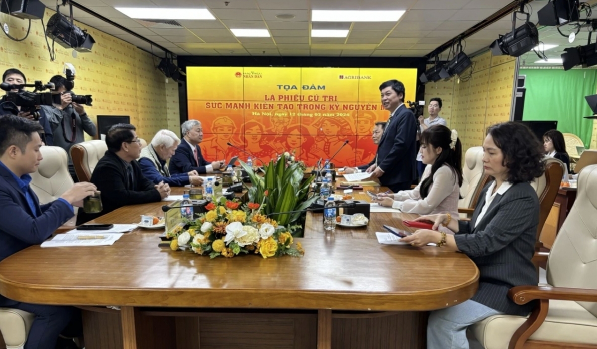 At the discussion on the role of voters’ ballots in shaping a new era