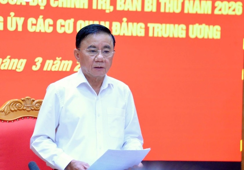 Politburo member and standing member of the Secretariat Tran Cam Tu, also Secretary of the Party Committee of the Central Party Agencies, speaks at the event. 