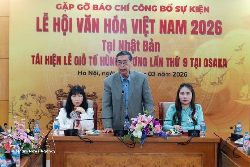 Ambassador Nguyen Phu Binh, former Deputy Minister of Foreign Affairs and Chairman of the Liaison Committee for Overseas Vietnamese speaks at the press briefing on March 14.
