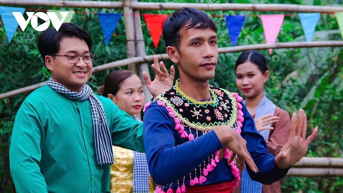 The lively sounds echo the rich cultural identity of southern Vietnam.