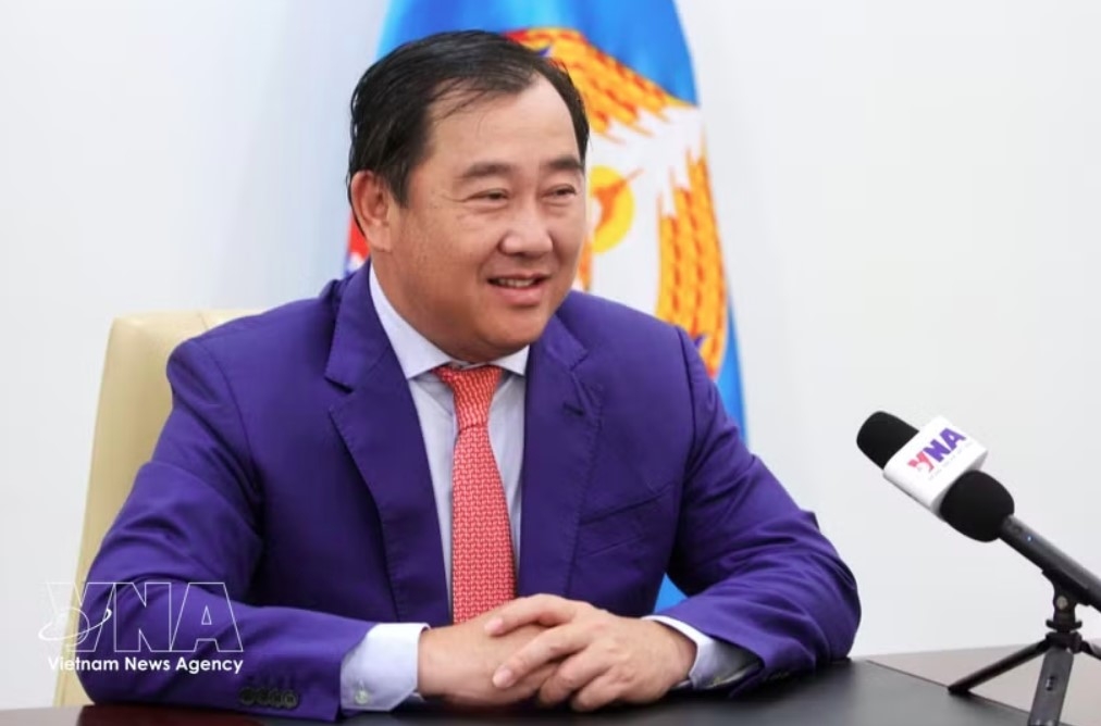 Suos Yara, First Vice Chairman of the External Relations Commission of Cambodian People's Party (CPP) and spokesperson for the CPP, in an interview granted to the Vietnam News Agency (Photo: VNA)