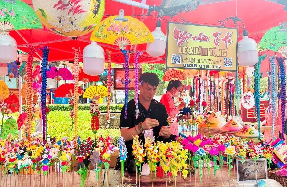 Cultural Colours Festival 2026 in Ho Chi Minh City celebrates Vietnamese heritage through art, rituals, cuisine, and interactive experiences