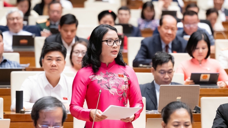 Lawmakers propose reforms focusing on innovation, digital transformation and institutional changes to support double-digit economic growth