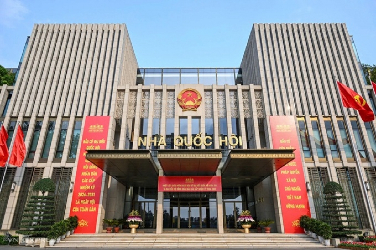 500 deputies will attend the first session of the 16th National Asembly, starting April 6, following the election in mid-March. In the photo is the National Assembly House in Hanoi