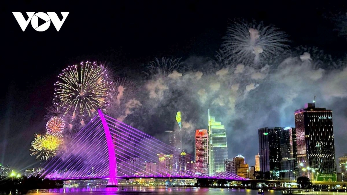 Vietnam plans to modernise and diversify fireworks production under new rules, ensuring safety while meeting rising demand for public events and celebrations