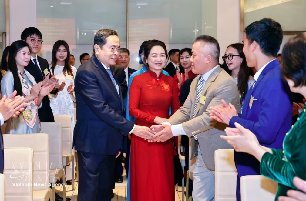 National Assembly Chairman visits Vietnamese community in Italy (Photo: VNA)