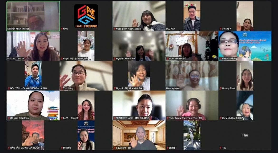Teachers and volunteers from various countries attend an online training course on Vietnamese language teaching methods organised by the global network for Vietnamese language and culture. (Photo: the organisers)