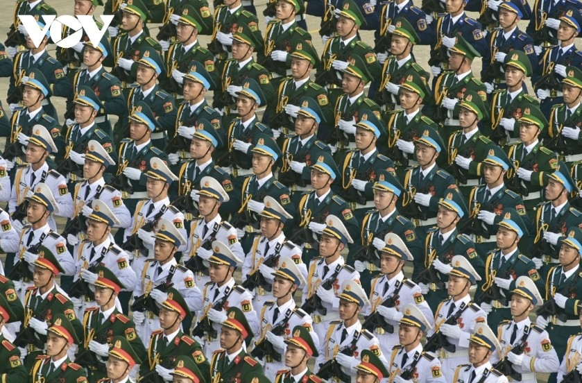 Honor Guard units of the Army, Air Defence-Air Force and Navy of the Vietnam People’s Army parade at Ba Dinh Square
