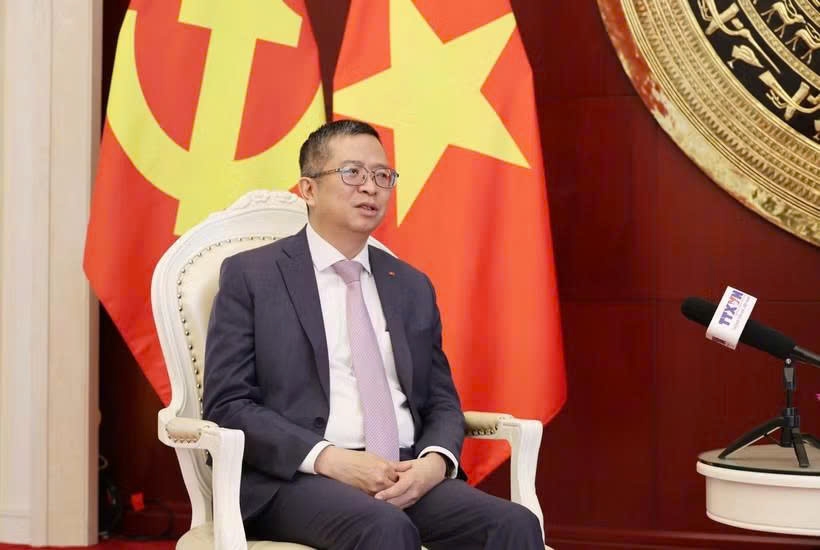 Vietnam’s Ambassador to China Pham Thanh Binh in an interview with a Vietnam News Agency correspondent in China. (Photo: VNA)